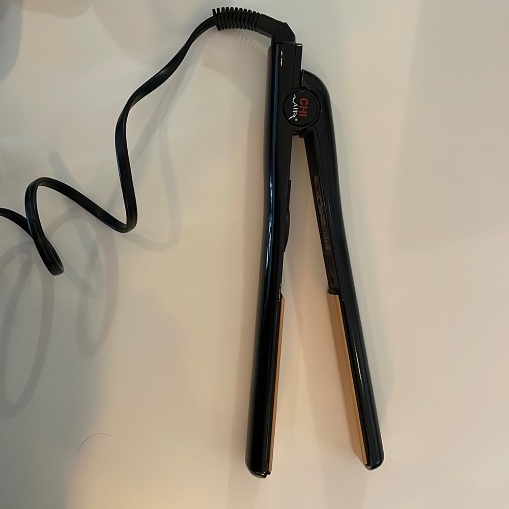 CHI Air flat iron 1”